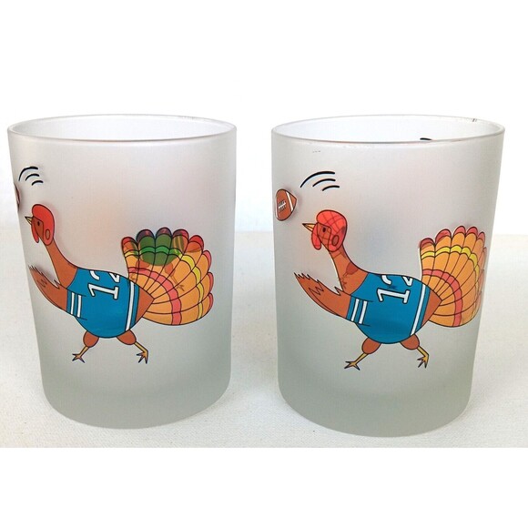 2 Culver Frosted Satin Old Fashioned Turkey Playing Football Glasses Tumblers - Picture 1 of 8